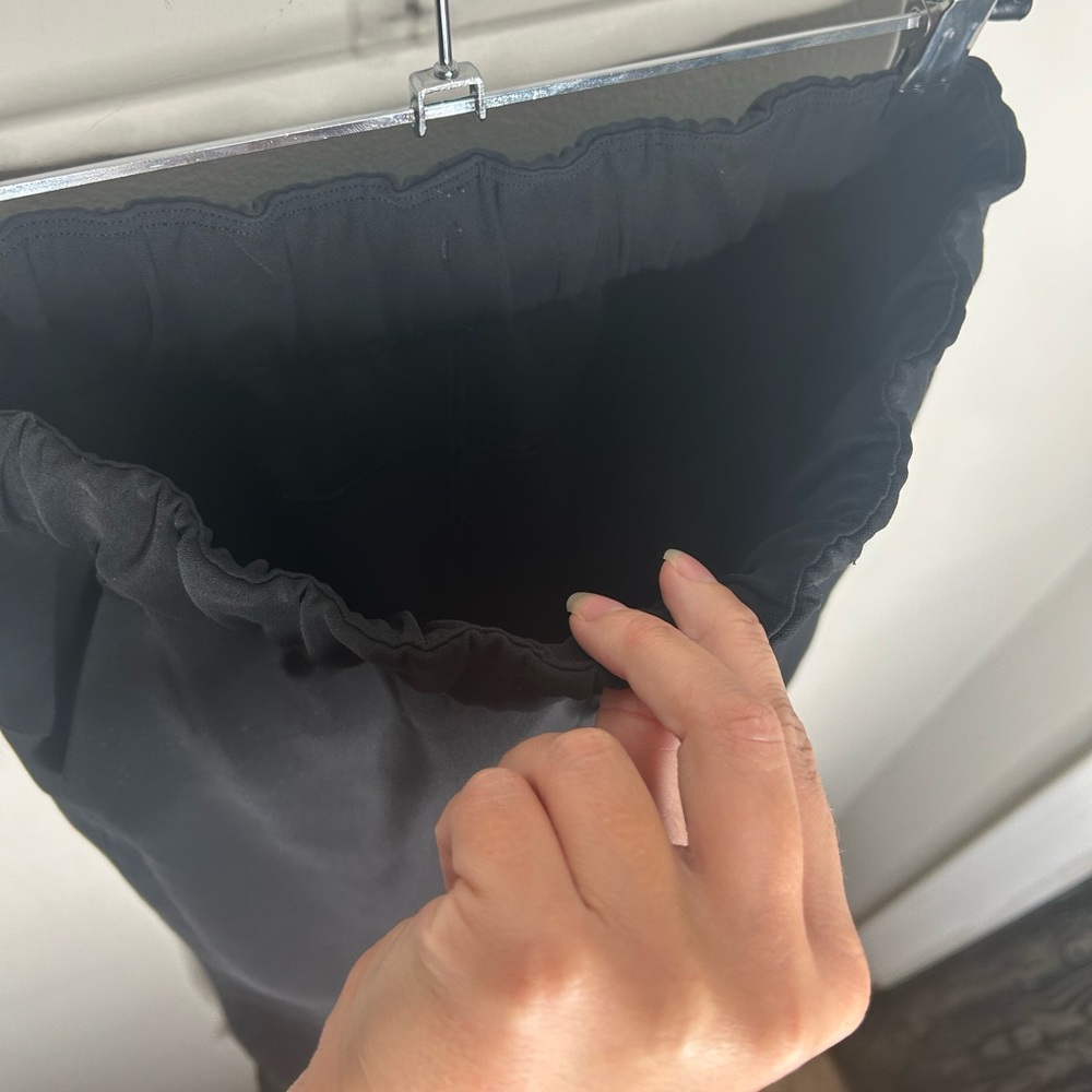 Lululemon On The Fly Pant Woven 27" Black Straight Leg Scrub Pant Drawstring 2 - Picture 14 of 14